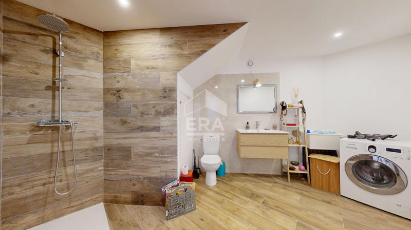 Appartement - 140 m² - 3 pièces