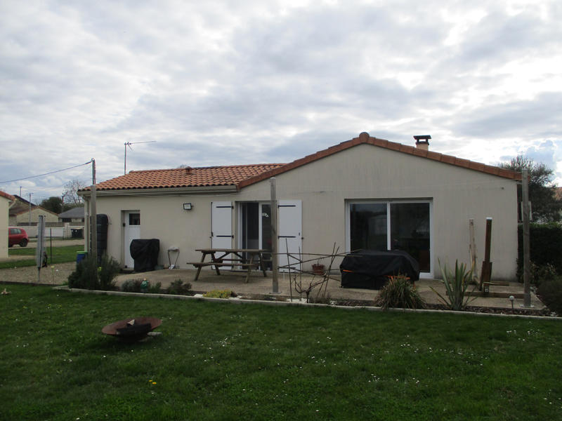 Maison - 85 m² - 4 pièces