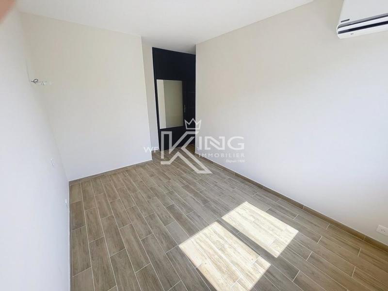 Appartement - 76 m² - 4 pièces