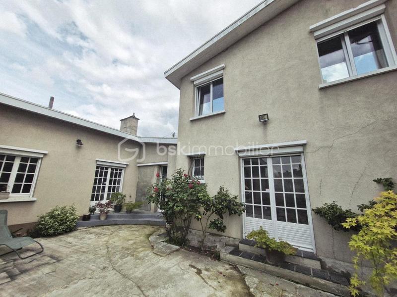 Maison de ville - 190 m² - 6 pièces