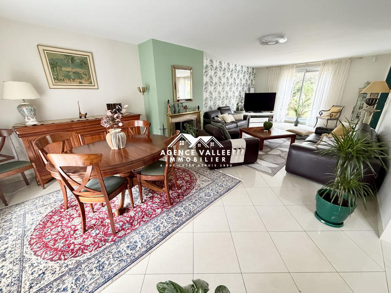 Maison - 160 m² - 7 pièces