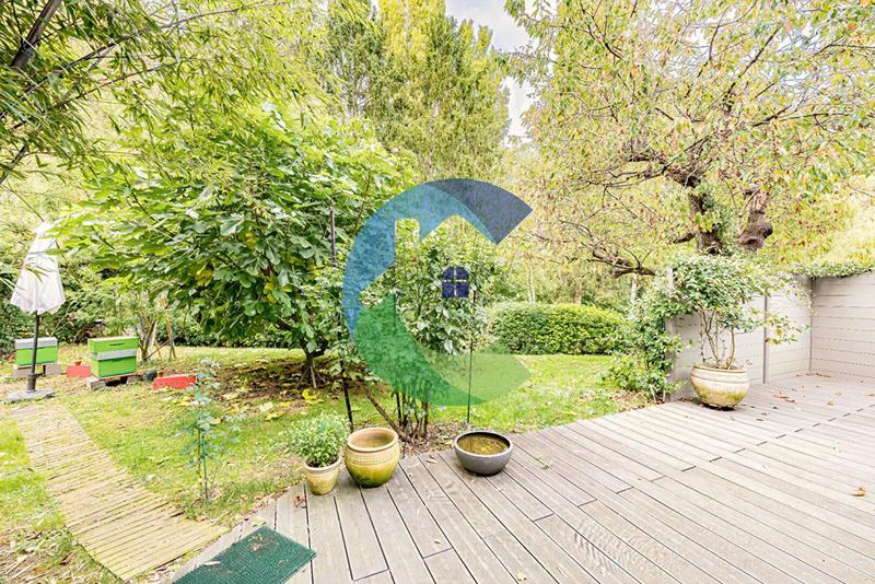 Pavillon - 125 m² - 6 pièces