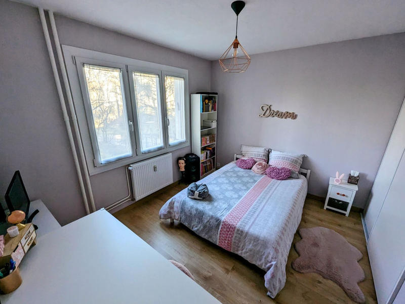 Appartement - 80 m² - 4 pièces