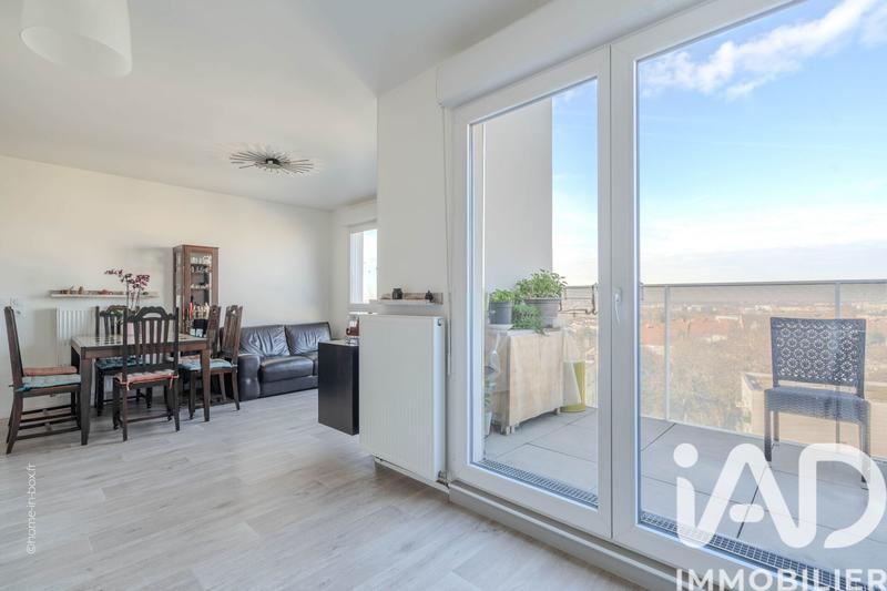 Appartement - 60 m² - 3 pièces