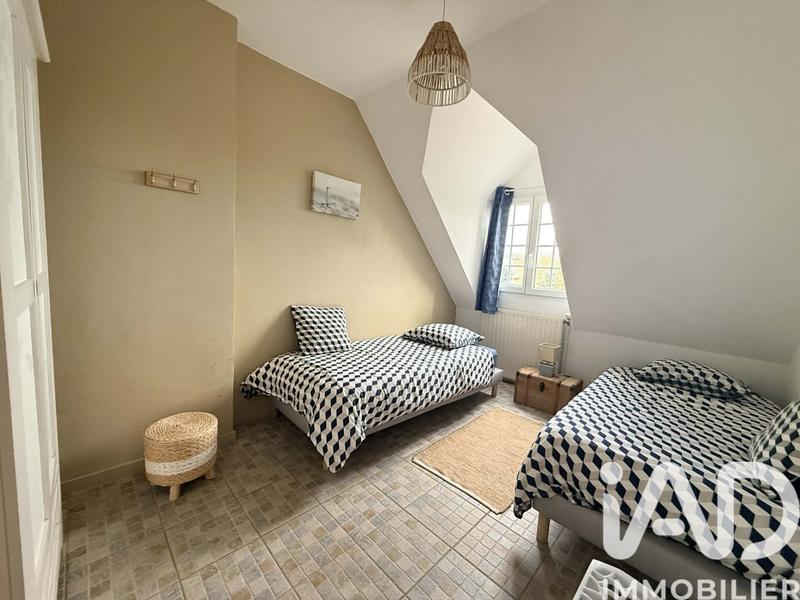 Maison - 308 m² - 16 pièces