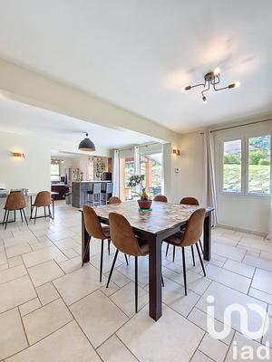 Maison - 118 m² - 5 pièces