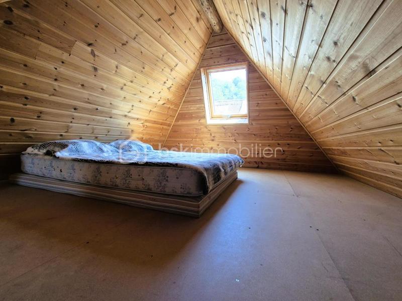 Corps de ferme - 180 m² - 6 pièces