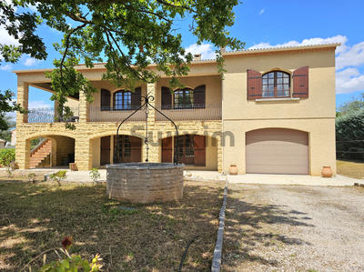 Villa - 267 m² - 11 pièces