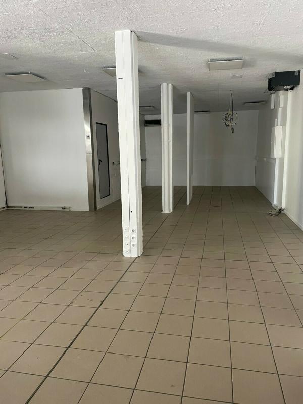 Local commercial - 125 m²