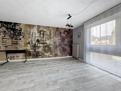 Appartement - 75 m² - 3 pièces