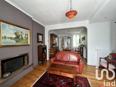 Maison - 264 m² - 11 pièces