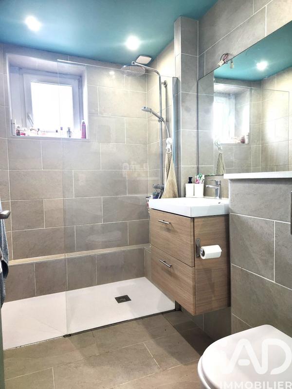 Appartement - 65 m² - 4 pièces