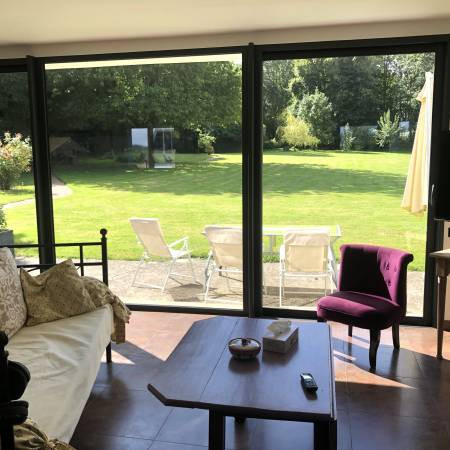 Maison - 230 m² - 9 pièces