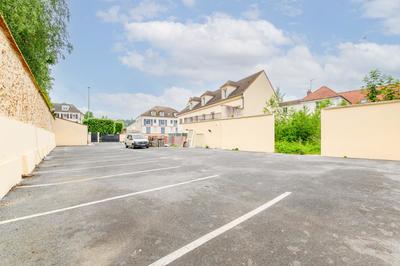 Local commercial - 76 m² - 1 pièce