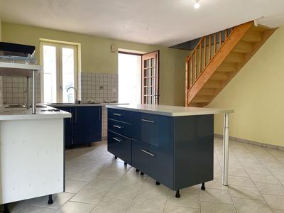 Maison - 163 m² - 7 pièces