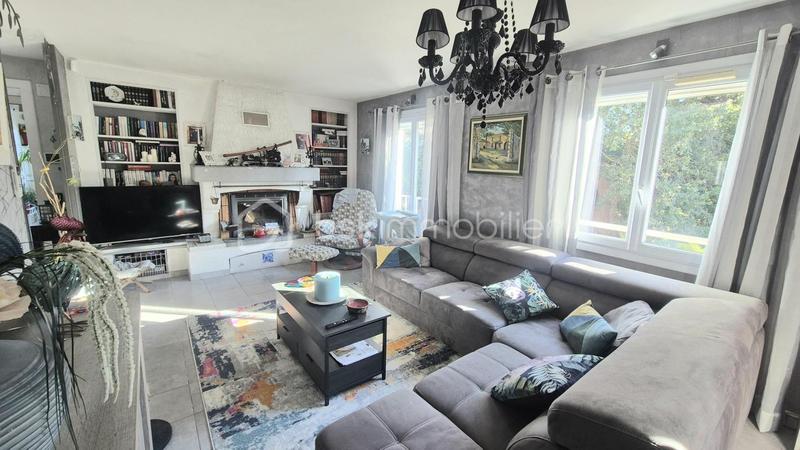Villa - 131 m² - 6 pièces