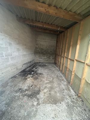 Parking / Garage - 14 m²