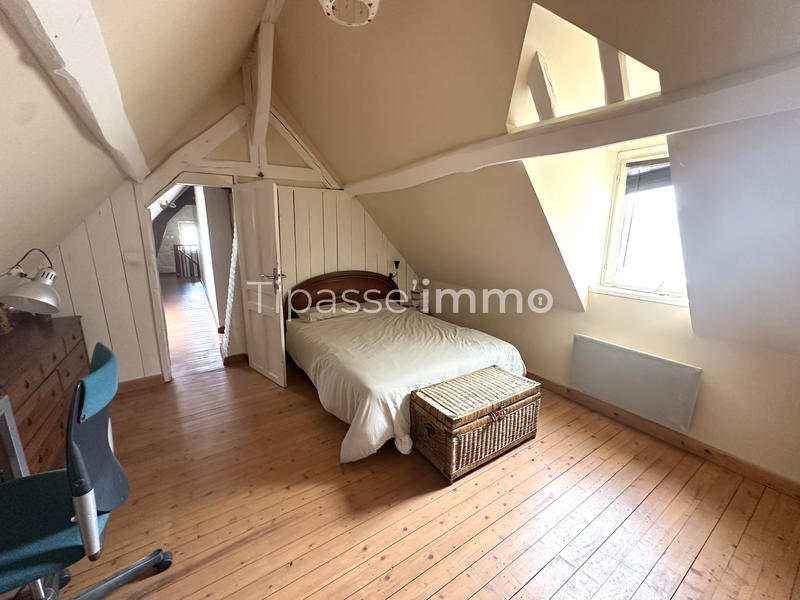 Maison - 104 m² - 4 pièces