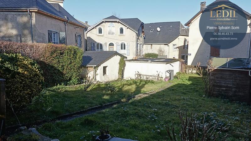 Maison de village - 200 m² - 6 pièces