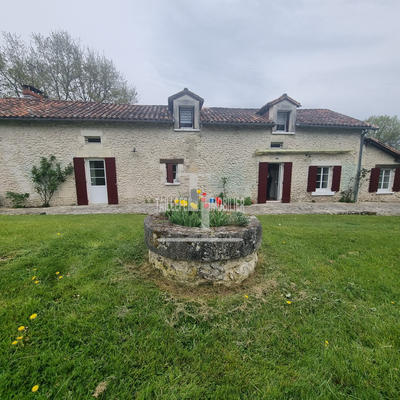 Maison - 160 m² - 5 pièces