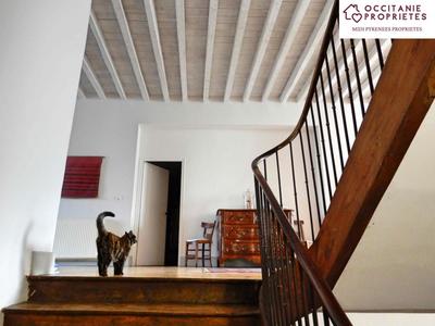 Maison de maîtres - 495 m² - 9 pièces