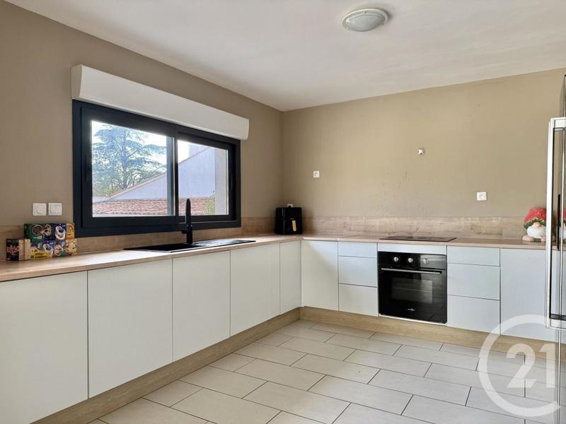 Villa - 145 m² - 4 pièces