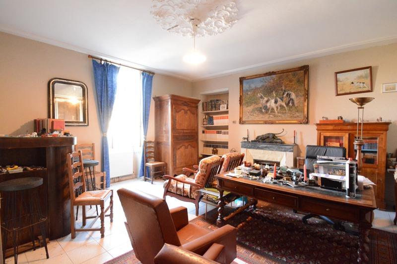 Maison - 206 m² - 6 pièces