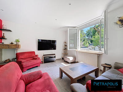 Maison ancienne - 205 m² - 6 pièces