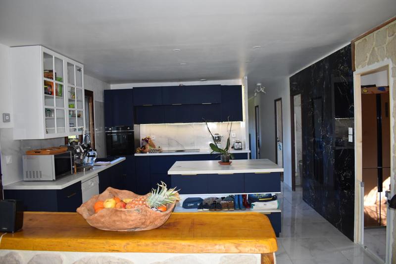 Maison - 149 m² - 7 pièces