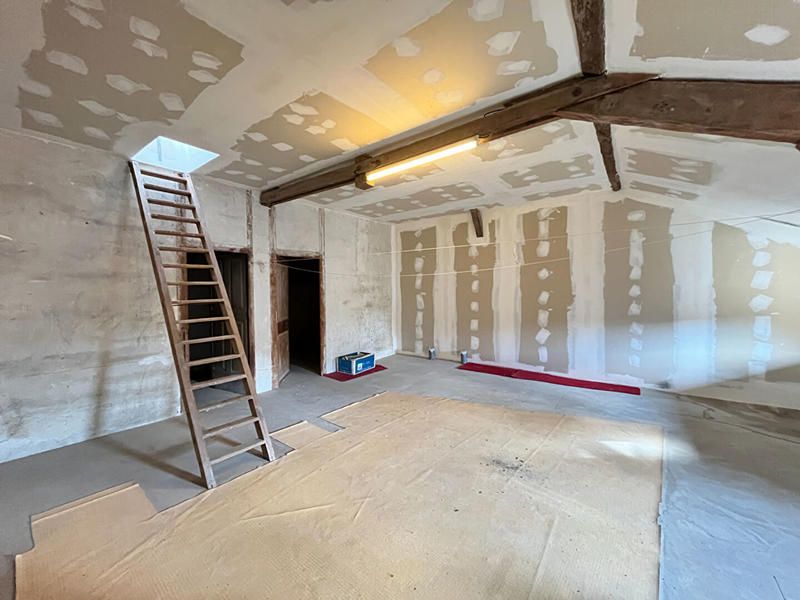 Maison - 110 m² - 6 pièces