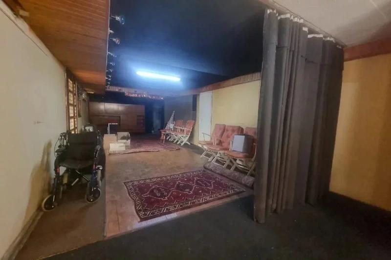 Maison - 177 m² - 7 pièces