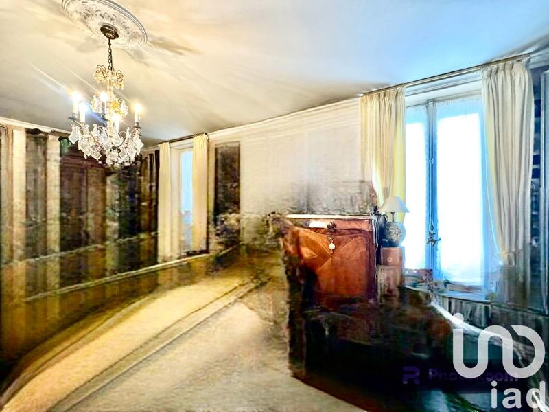 Maison - 184 m² - 8 pièces