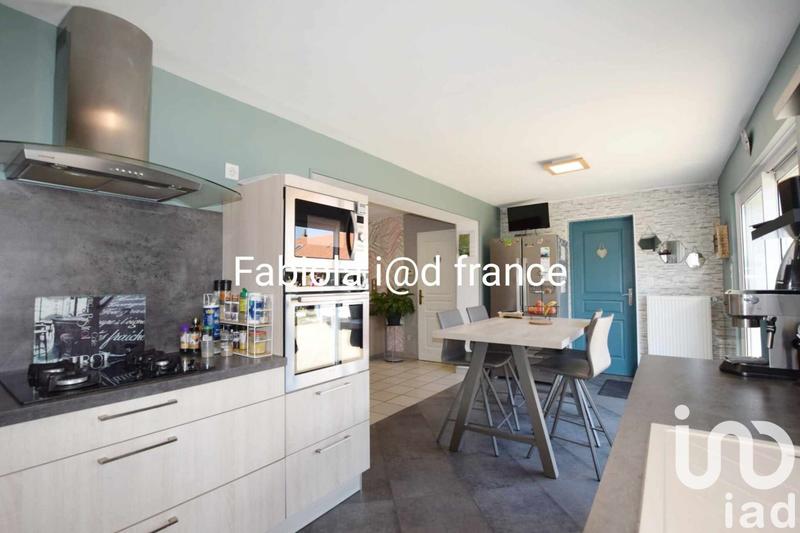 Maison - 192 m² - 11 pièces