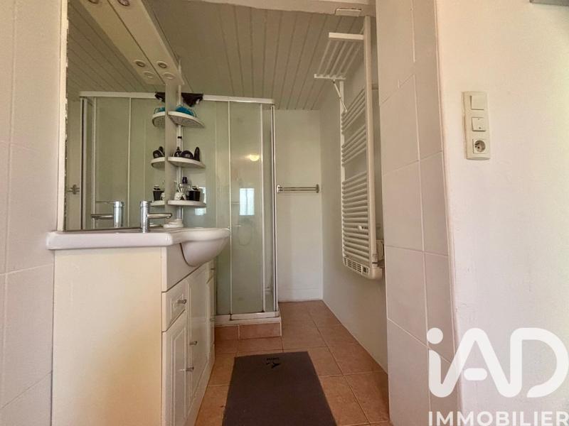 Maison - 200 m² - 8 pièces