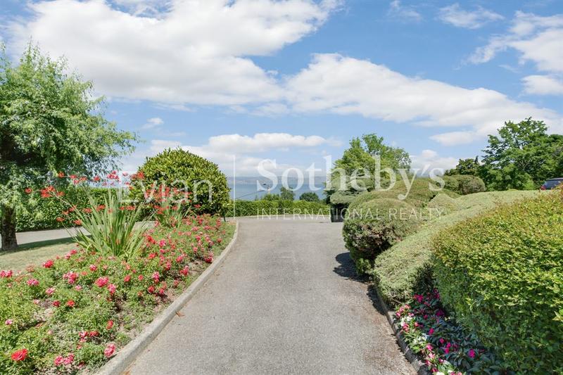 Appartement - 159 m² - 3 pièces