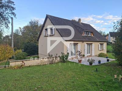 Maison - 151 m² - 6 pièces