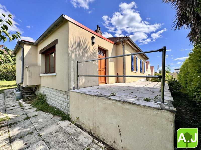 Maison - 107 m² - 4 pièces