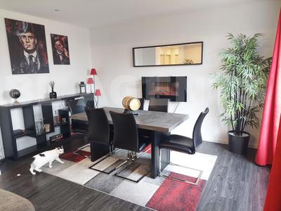 Appartement - 72 m² - 3 pièces