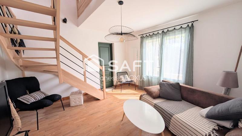 Maison - 104 m² - 5 pièces