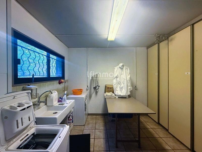 Maison - 116 m² - 4 pièces