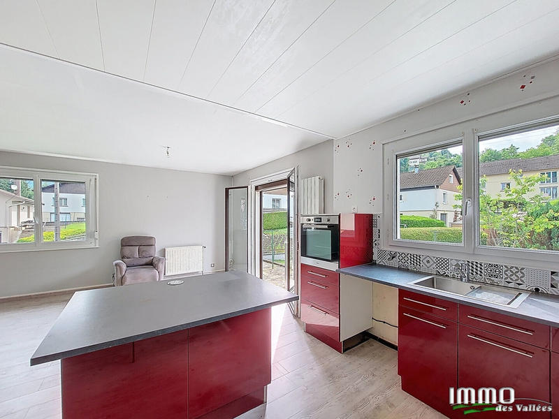 Maison - 84 m² - 5 pièces