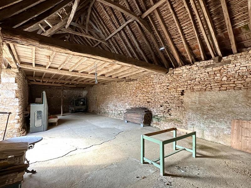 Maison - 220 m² - 7 pièces