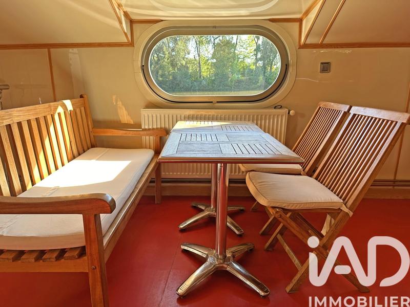 Maison - 180 m² - 8 pièces