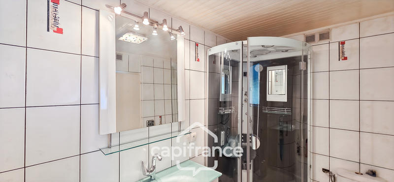 Maison - 165 m² - 6 pièces