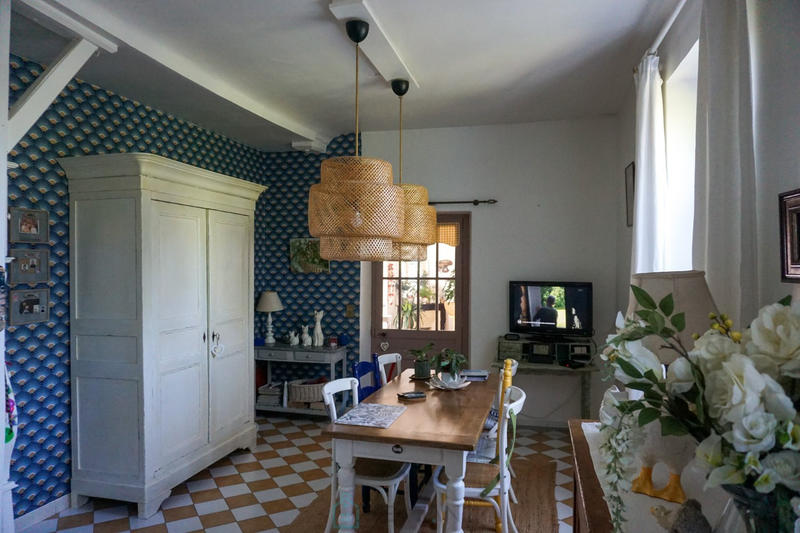 Maison - 220 m² - 8 pièces