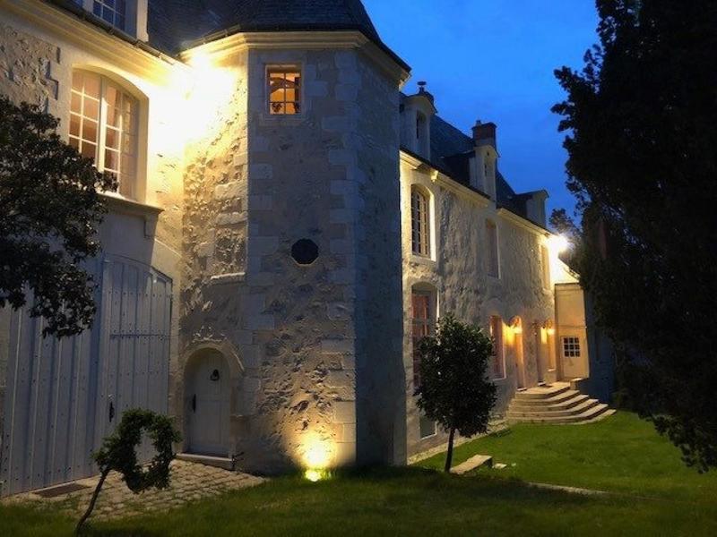 Maison - 422 m² - 10 pièces