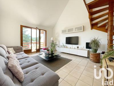 Duplex - 97 m² - 5 pièces