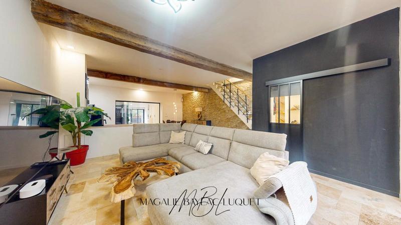 Maison - 164 m² - 5 pièces