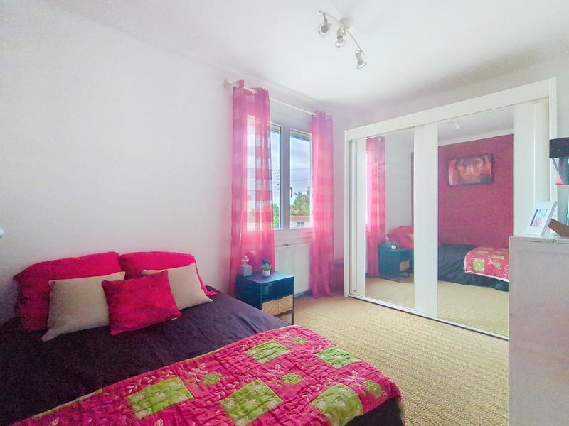 Maison - 98 m² - 5 pièces