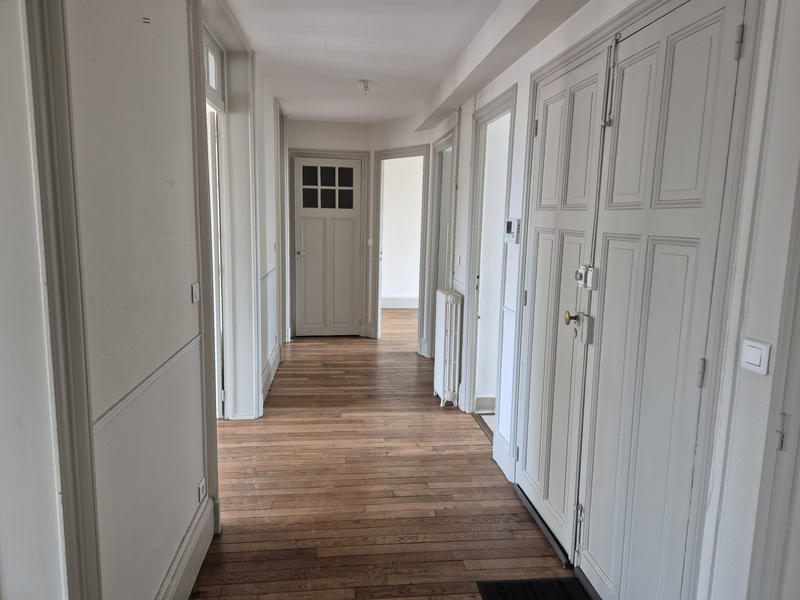 Appartement - 83 m² - 4 pièces